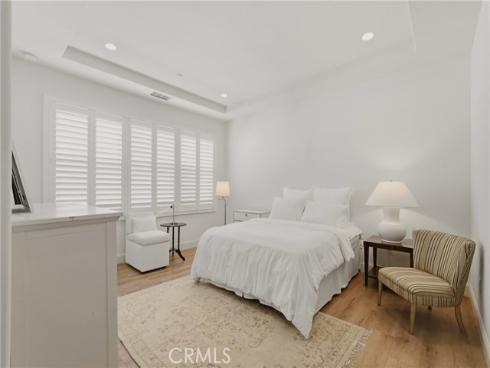 240 Mayfair , Irvine, CA
