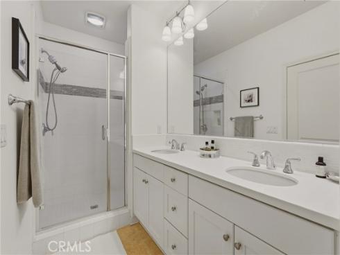 240 Mayfair , Irvine, CA