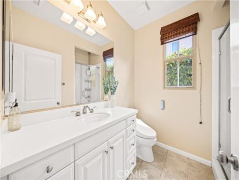 21 Fanpalm , Irvine, CA