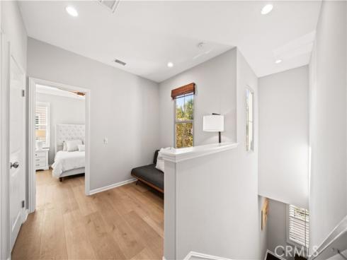 21 Fanpalm , Irvine, CA