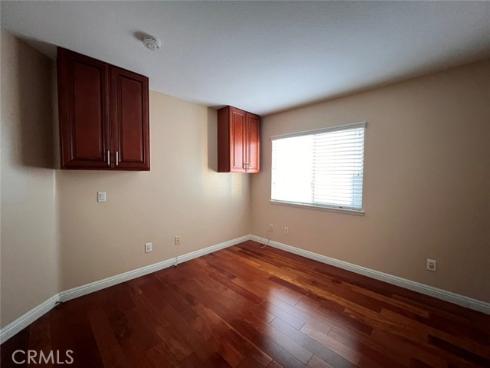 12 Granada , Irvine, CA