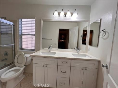 12 Granada , Irvine, CA
