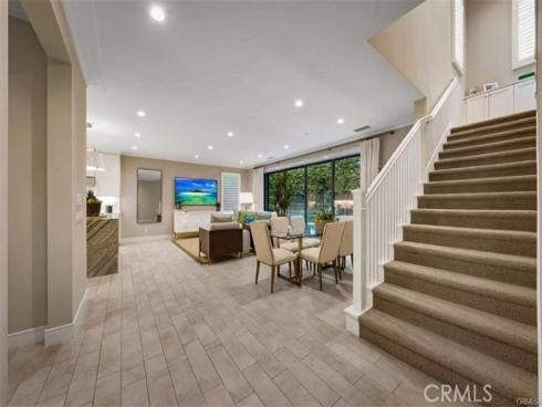 166 Villa Ridge , Irvine, CA