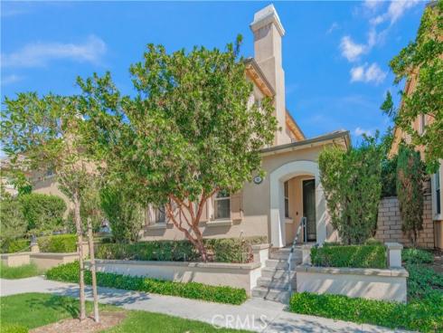 83 Twin Gables