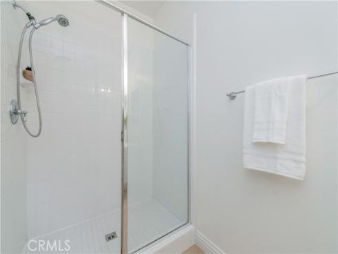 83 Twin Gables , Irvine, CA