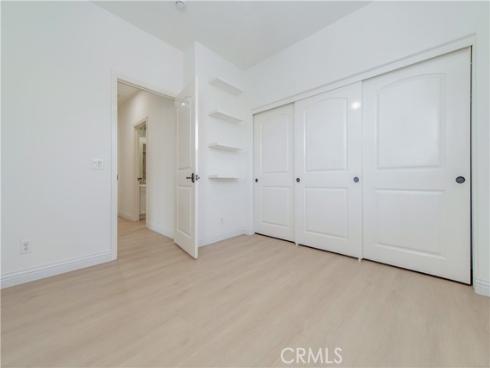 83 Twin Gables , Irvine, CA