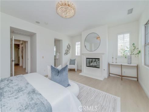 83 Twin Gables , Irvine, CA