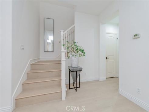 83 Twin Gables , Irvine, CA