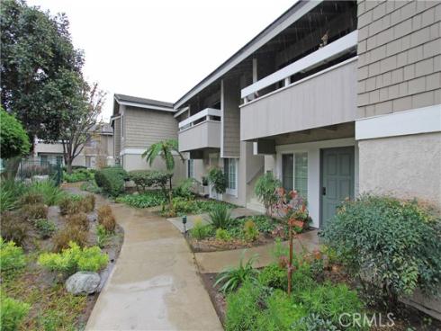 242 Streamwood
