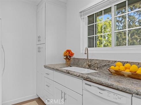 254 Streamwood , Irvine, CA