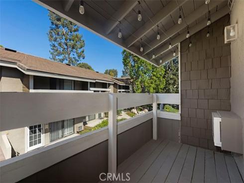 254 Streamwood , Irvine, CA
