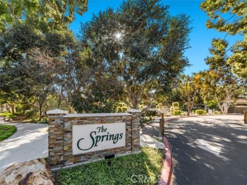 254 Streamwood , Irvine, CA