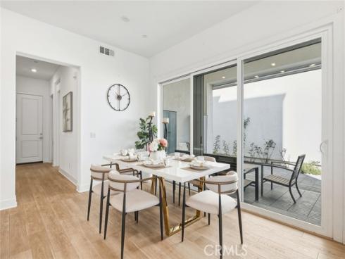 426 Treble , Irvine, CA