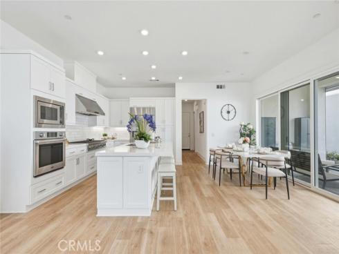 426 Treble , Irvine, CA