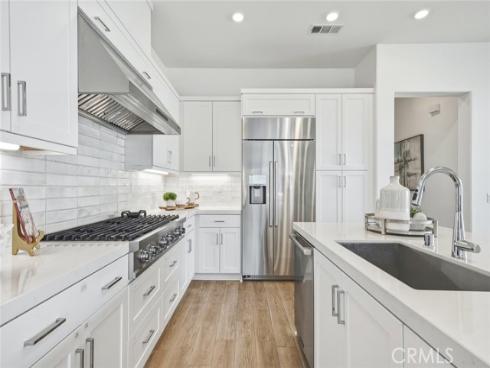 426 Treble , Irvine, CA