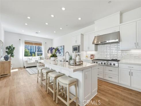 426 Treble , Irvine, CA