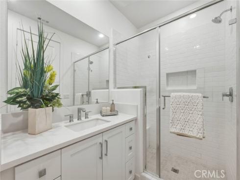 426 Treble , Irvine, CA
