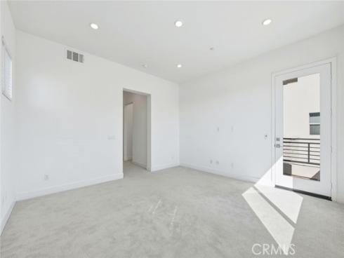 426 Treble , Irvine, CA
