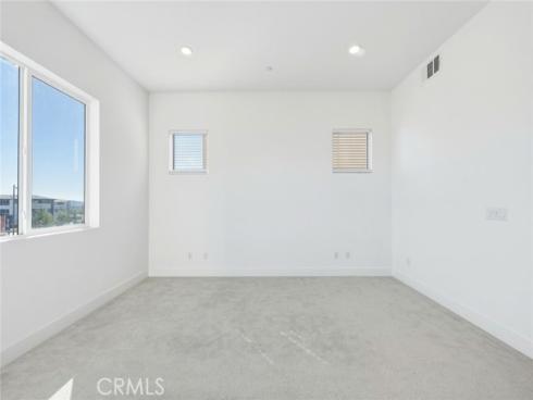 426 Treble , Irvine, CA