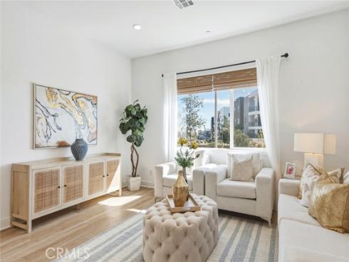 426 Treble , Irvine, CA