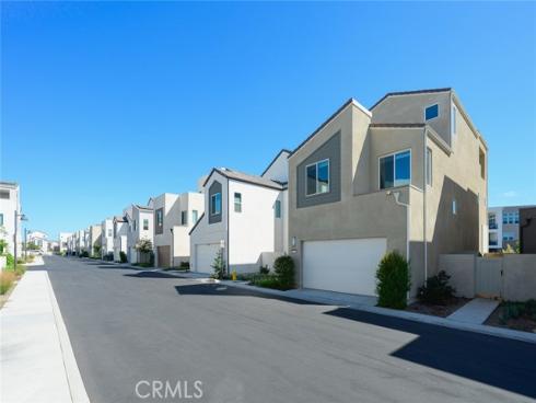 426 Treble , Irvine, CA