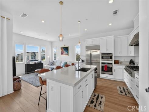 415  Flycatcher  , Irvine, CA