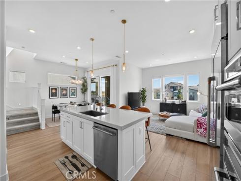 415  Flycatcher  , Irvine, CA