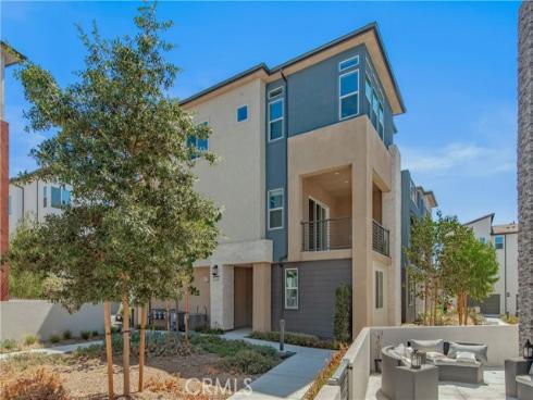146 Abacus , Irvine, CA