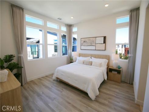 146 Abacus , Irvine, CA