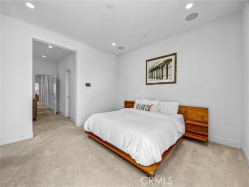327  Novel  , Irvine, CA