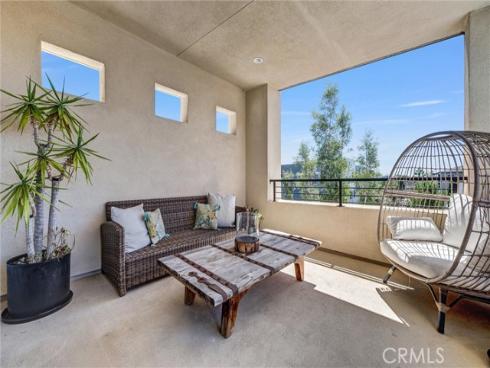 327  Novel  , Irvine, CA