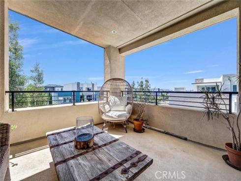 327  Novel  , Irvine, CA