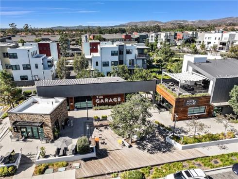 327  Novel  , Irvine, CA