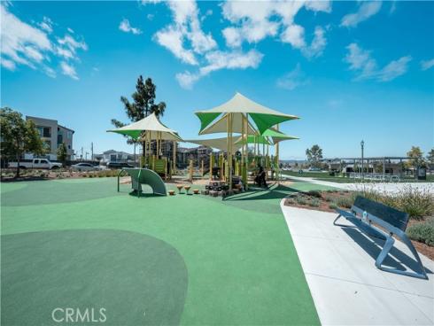 327  Novel  , Irvine, CA