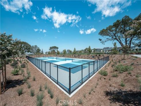 327  Novel  , Irvine, CA