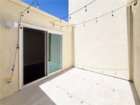 12 Navarre , Irvine, CA