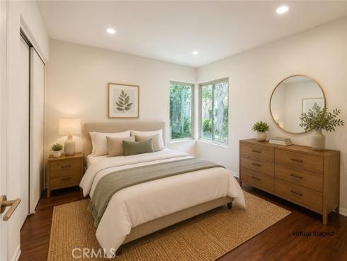 12 Navarre , Irvine, CA
