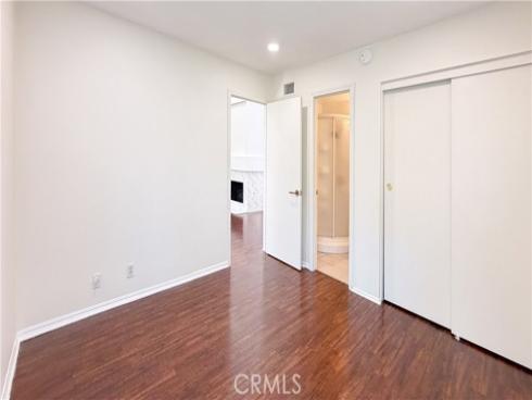 12 Navarre , Irvine, CA