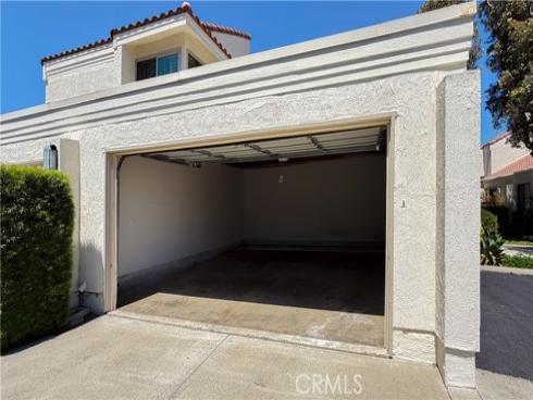 12 Navarre , Irvine, CA