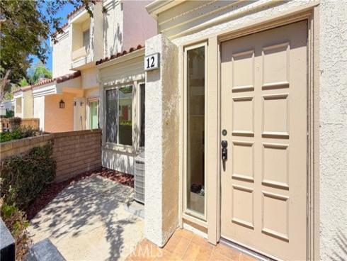 12 Navarre , Irvine, CA