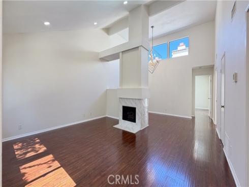 12 Navarre , Irvine, CA