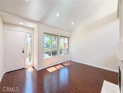 12 Navarre , Irvine, CA