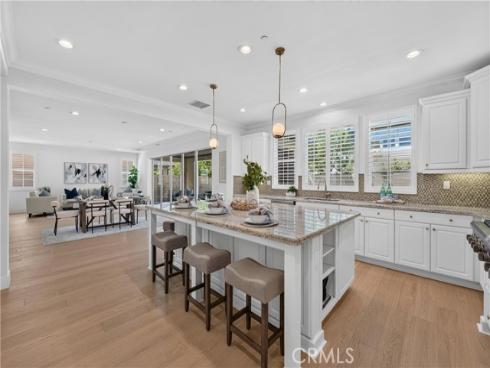 163  Fieldwood  , Irvine, CA