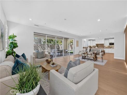 163  Fieldwood  , Irvine, CA