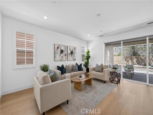 163  Fieldwood  , Irvine, CA