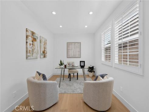 163  Fieldwood  , Irvine, CA