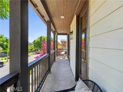 163  Fieldwood  , Irvine, CA