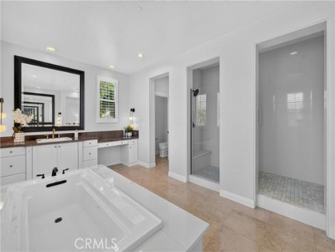 163  Fieldwood  , Irvine, CA