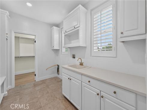 163  Fieldwood  , Irvine, CA