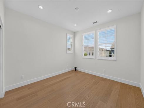 163  Fieldwood  , Irvine, CA